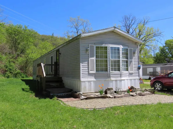 240 Green Mountain Park, Pownal, VT 05261