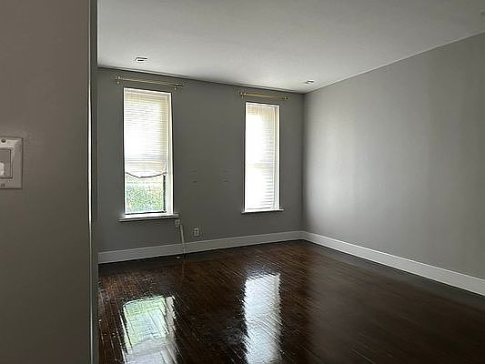 2nd image of 124 E 103rd St APT 7