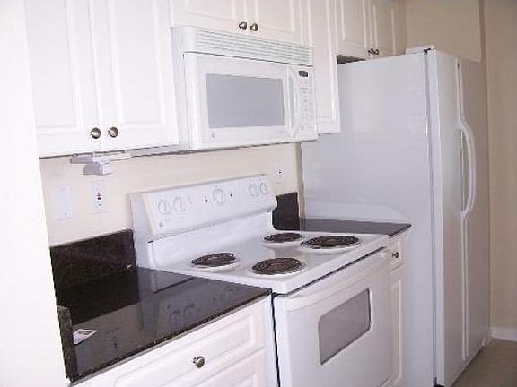 4th image of 650 Okeechobee Blvd