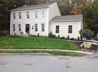 56 Anne C Holst Ct, Warwick, RI 02886