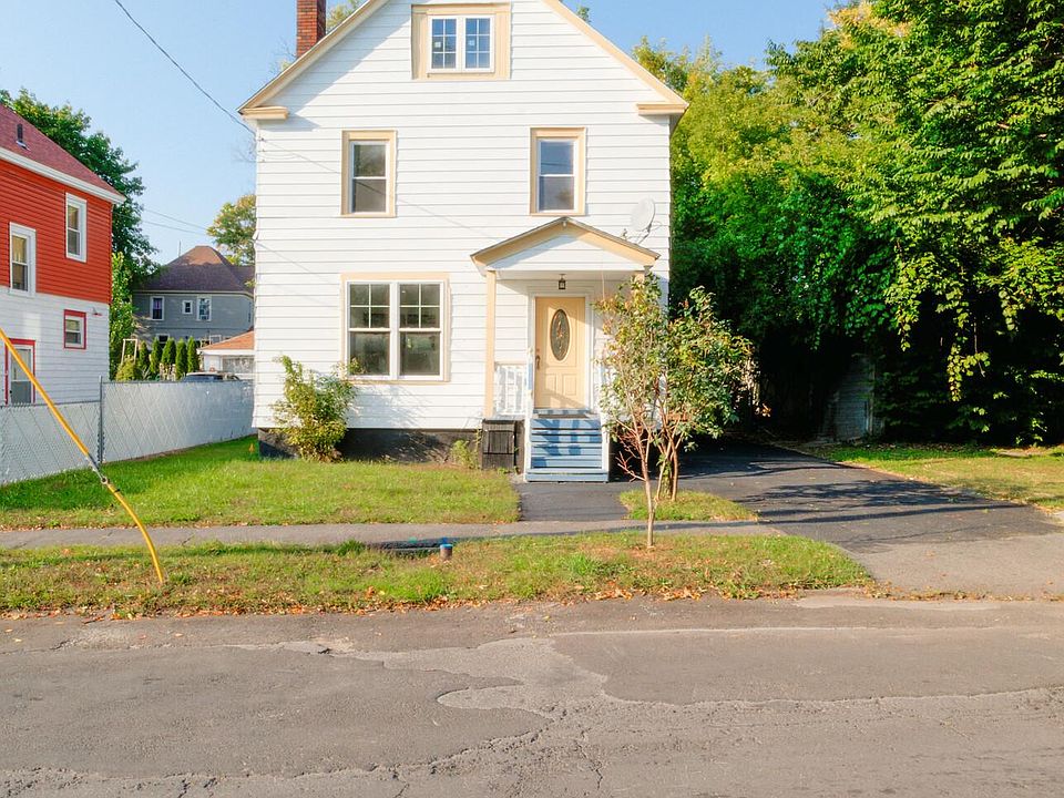 1st image of 206 W Pleasant Ave