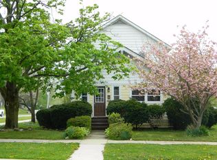 451 Bond Ave, Valparaiso, IN 46385