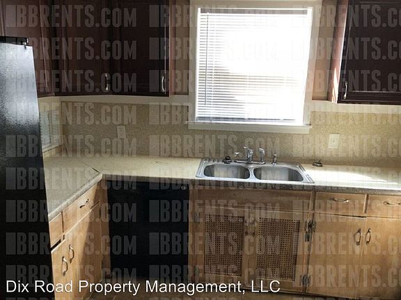 2nd image of 3100 McGee Ave