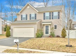 63 Lamp Post Dr, Barnegat, NJ 08005
