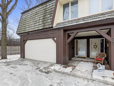 1571 Winnetka Rd, Glenview, IL, 60025