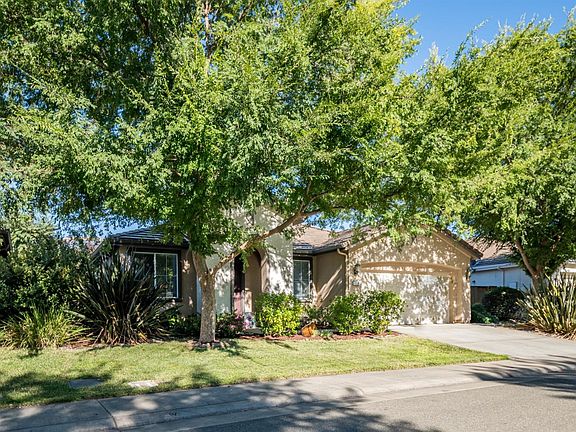4th image of 109 Marland Ct