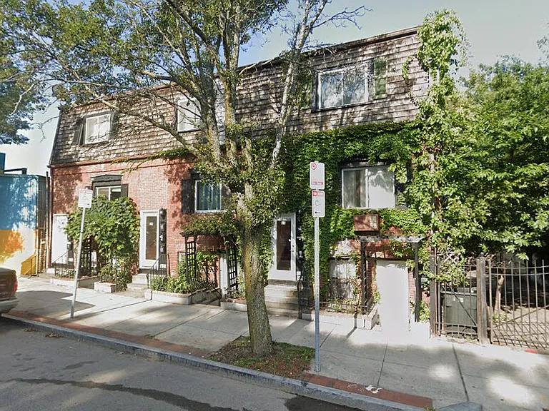 Boston St — Photo 4