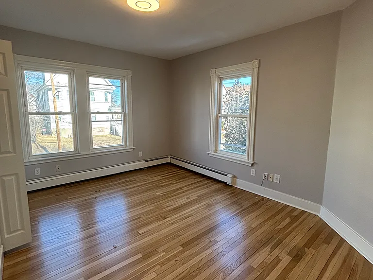 713 Metropolitan Ave #2 — Photo 11