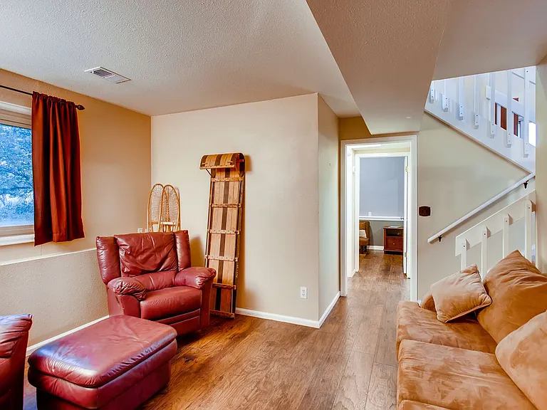 3720 Black Oak Ct — Photo 17