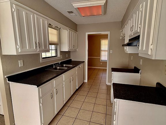 4th image of 5417 Lock Bay Ln