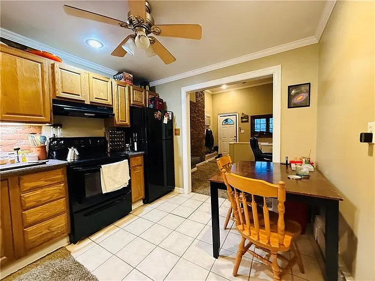 2734 S 18th St #C — Photo 10