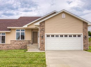700 Trail Ridge Rd, Indianola, IA 50125