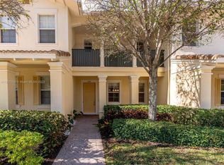 1093 NW 18th Ave #1, Boca Raton, FL 33486