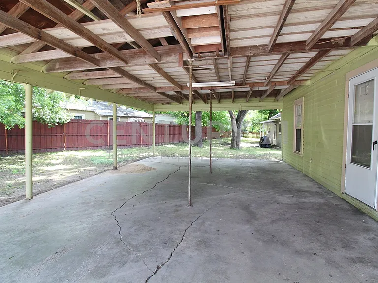 421 Dr Martin Luther King Jr Blvd — Photo 10