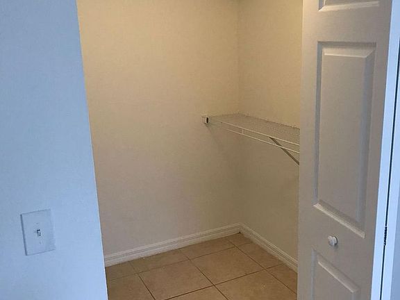 5th image of 13820 NE 3rd Ct #13770-105