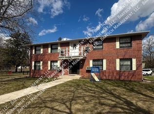 1109 W Florence St APT 5, Whitewater, WI 53190