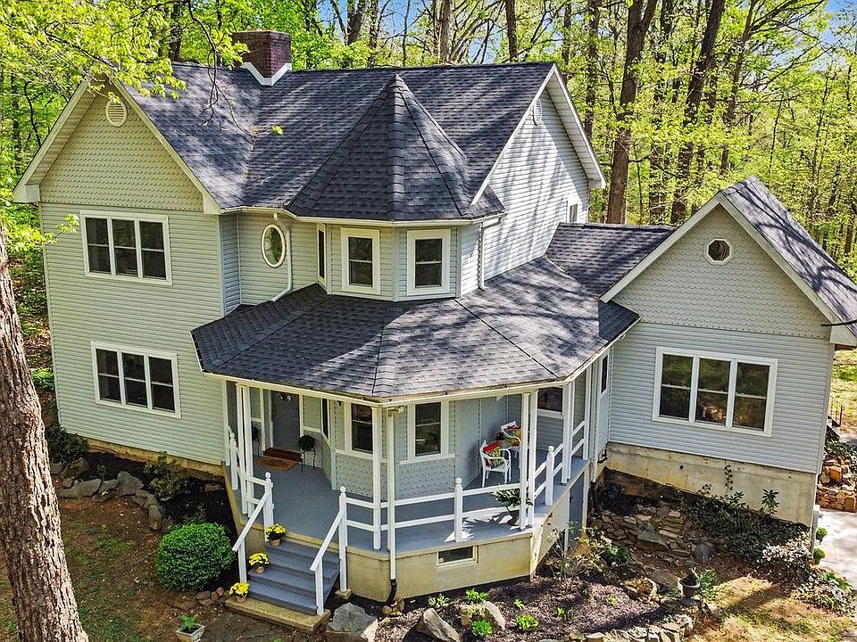 1st image of 204 Bullfrog Rd