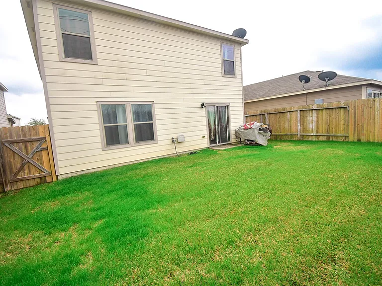 12114 Helvick Crescent Ave — Photo 30