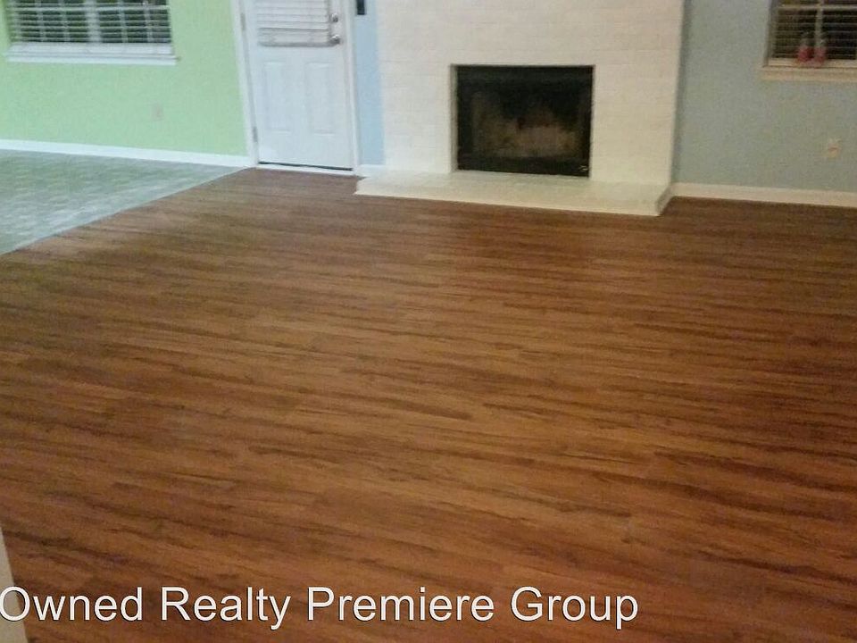 2nd image of 8496 Chesapeake Dr