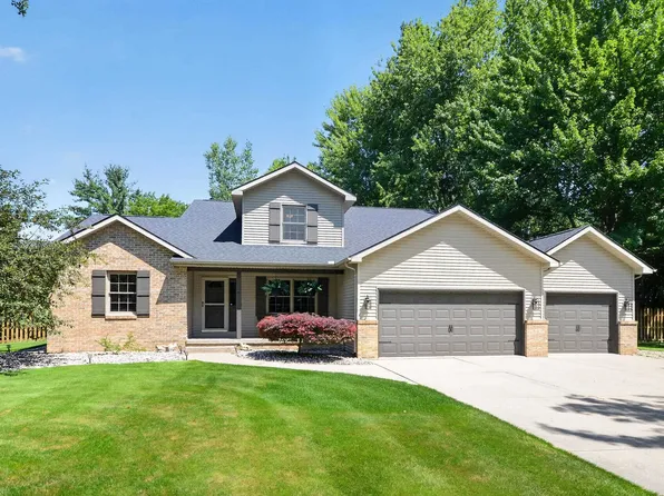 3483 E Ryan Dr, Midland, MI 48642