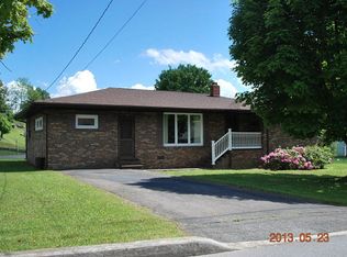113 1st Ave, Richlands, VA 24641