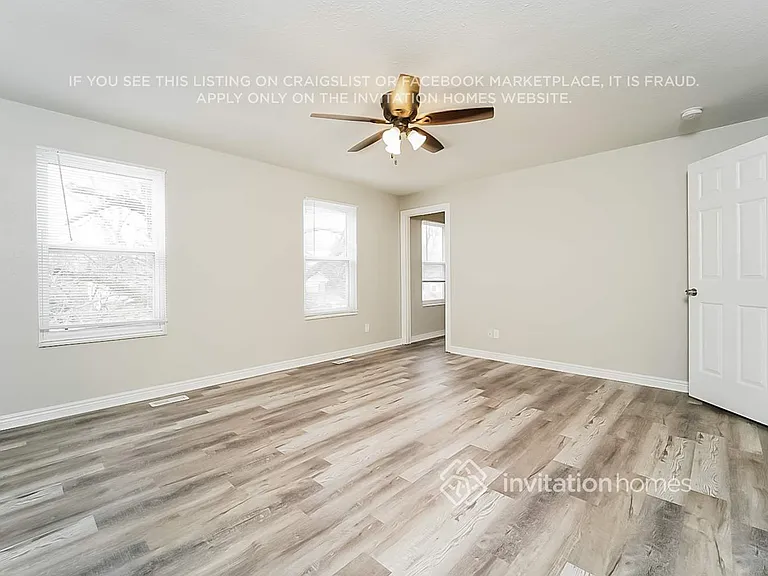 11029 Eudora Cir — Photo 9