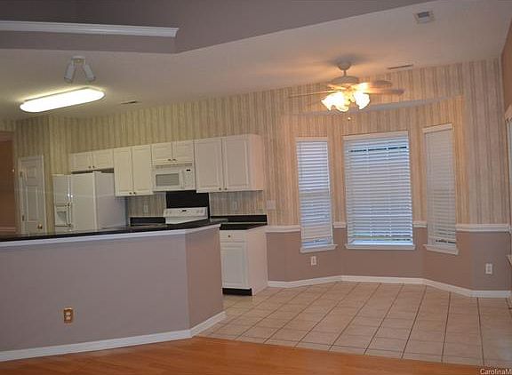 5th image of 6605 Kingbird Ct
