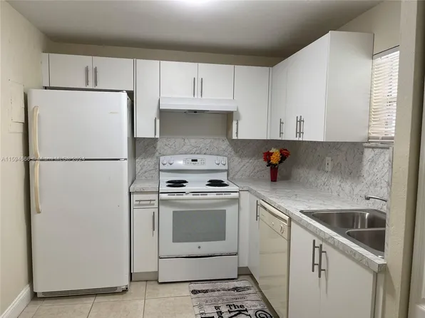 4205 N University Dr APT 212, Fort Lauderdale, FL 33351
