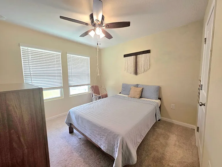 4639 Carlstrom Ln — Photo 15