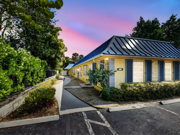 111 SE 7th Avenue #A, B, C & D., Delray Beach, FL 33483