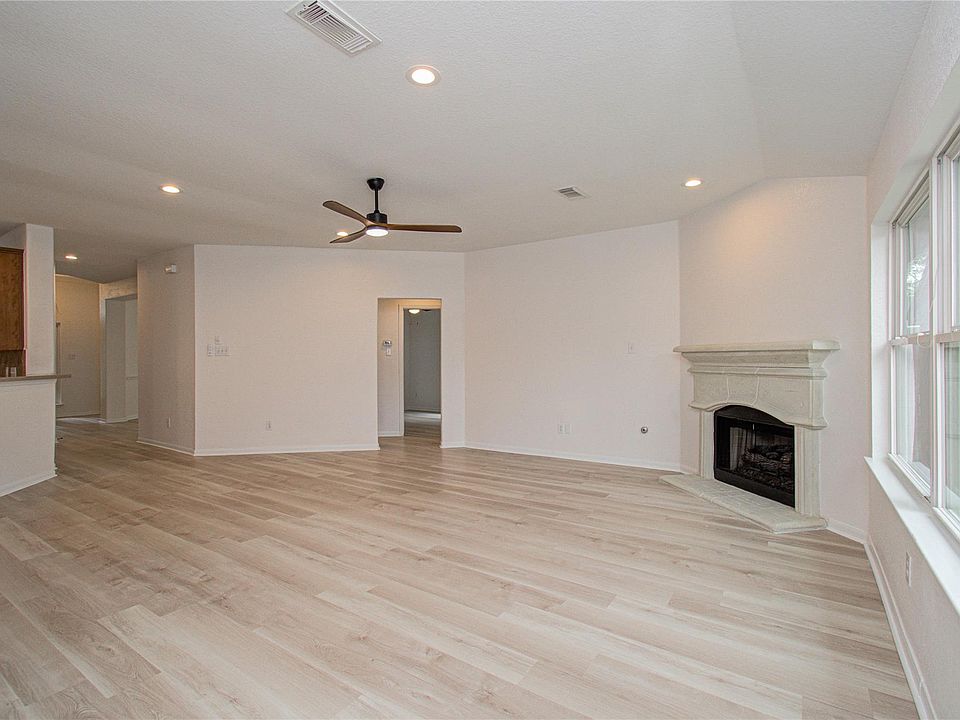 1st image of 2030 Creek Shore Ln