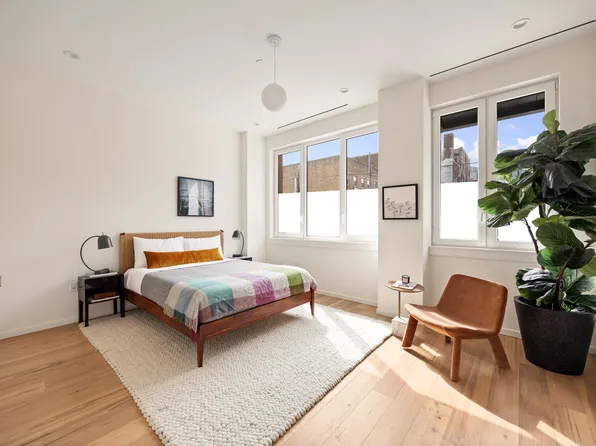 103 Putnam Avenue image 6 of 12