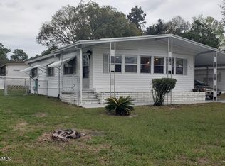 7503 Montrose Ave, Brooksville, FL 34613