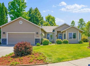 2046 Knoll Ct S, Salem, OR 97302