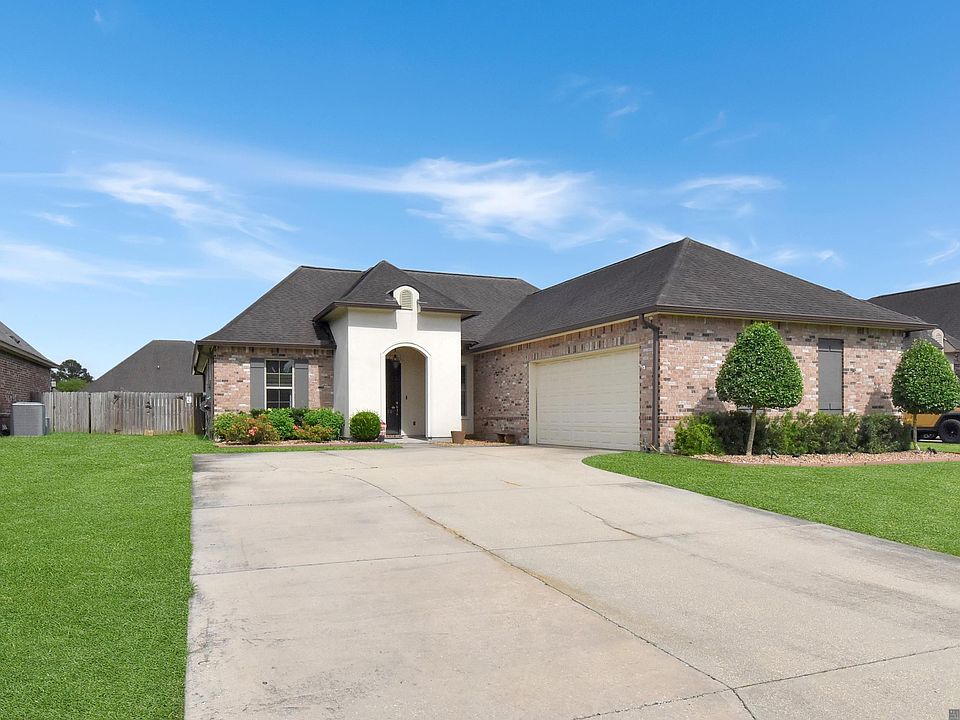 1st image of 16410 Winborne Blvd