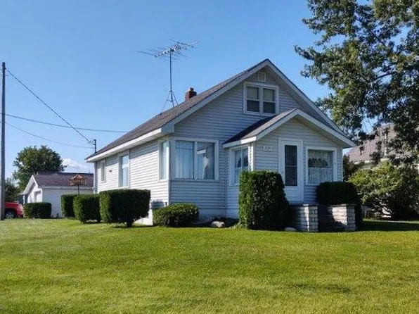 7175 E State St, Posen, MI 49776