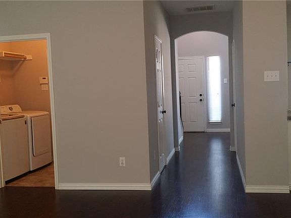 5th image of 1214 Coronado Ln