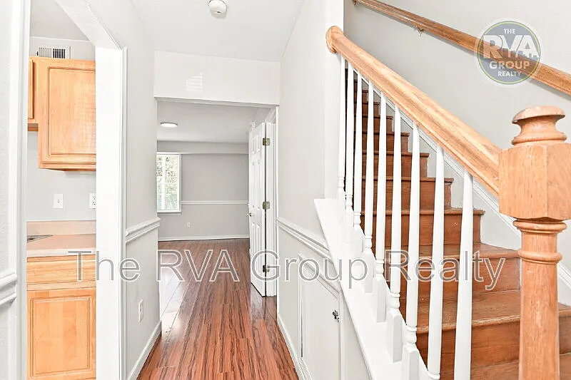 3 bed, 1.5 bath, 954 sqft, $1,695 — Photo 4