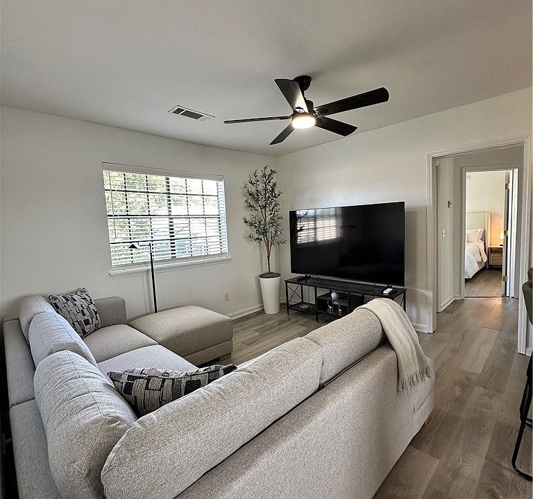1st image of 901 Hargrove Rd APT 16C