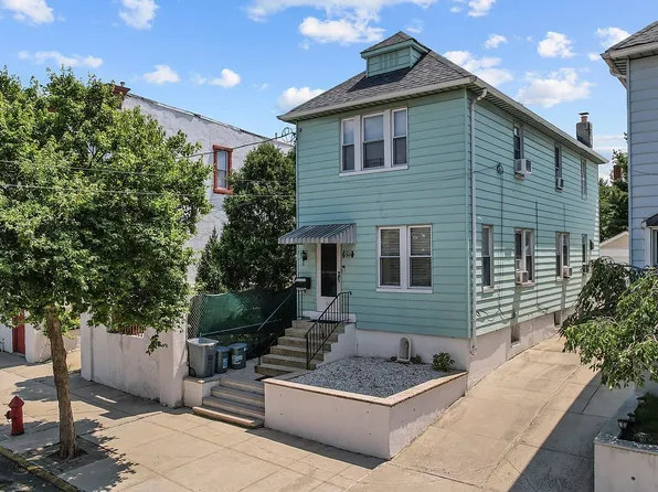 2824 Wellman Ave, Bronx, NY 10461