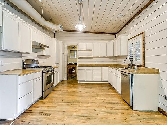 3rd image of 10713 County Road 525