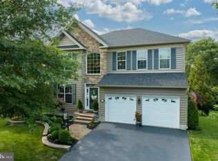 326 Quail Dr N, Phoenixville, PA 19460