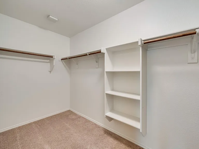 1540 Acmite Ave — Photo 13