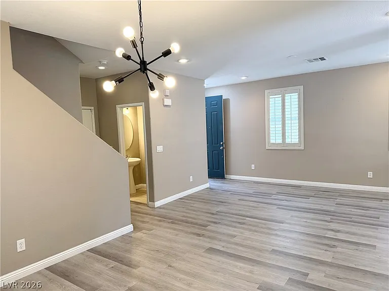 711 Quayside Ct — Photo 6