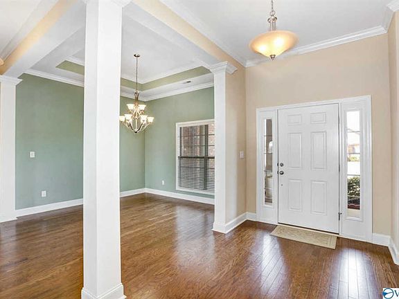 3rd image of 407 Creekwater Cir NW