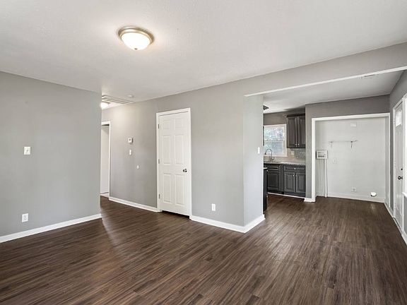 3rd image of 700 N 80th Pl