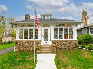 106 1st St, Ridgewood, NJ 07450