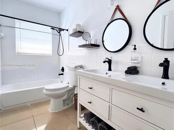 411 SW 30th Ter, Fort Lauderdale, FL 33312