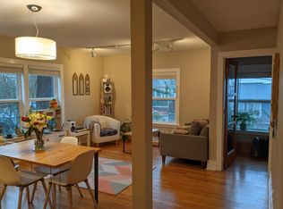 1907 E Denny Way #B, Seattle, WA 98122