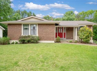 786 Westglen Village Dr, Ballwin, MO